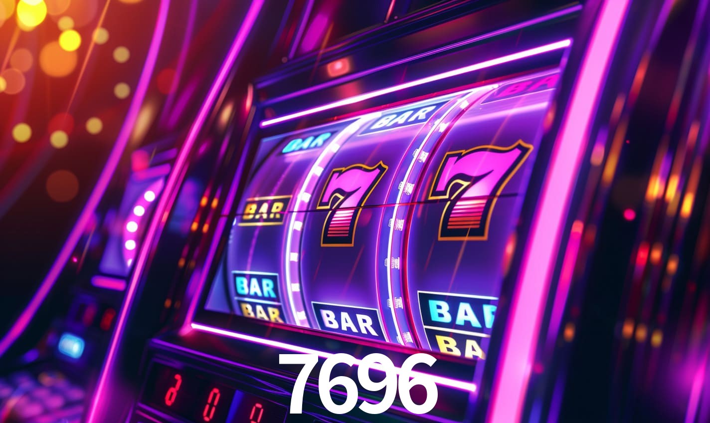 7696